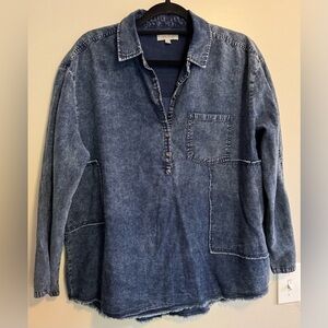 Wonderly Vintage Wash Blue Top